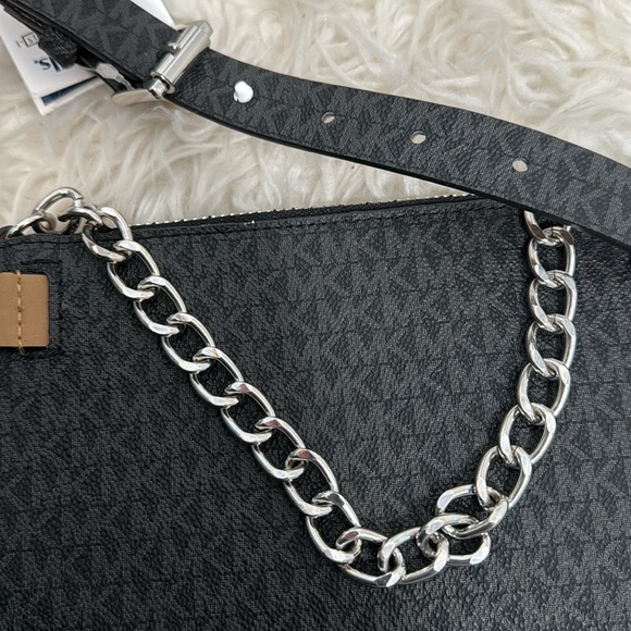 MICHAEL KORS MK FANNY PACK BELT WITH PULL CHAIN, BLACK/GREY - Picture 6 of 7